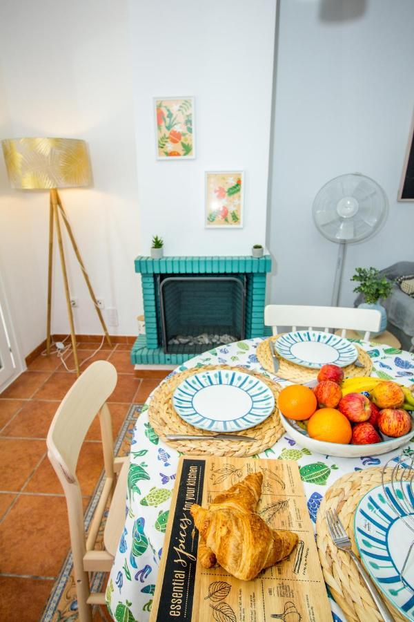 A Cozy And Elegant Townhouse Across The Beach Torre de Benagalbon Exterior foto