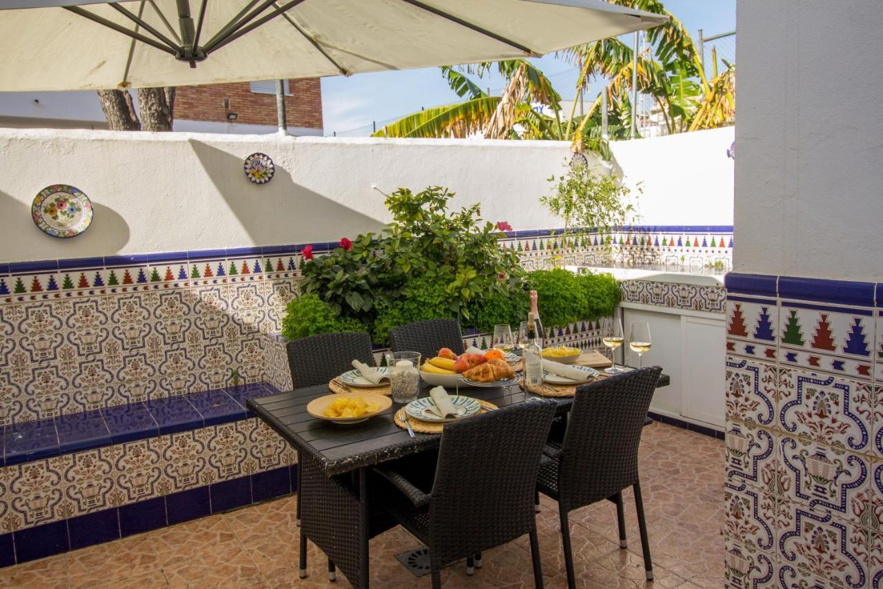 A Cozy And Elegant Townhouse Across The Beach Torre de Benagalbon Exterior foto